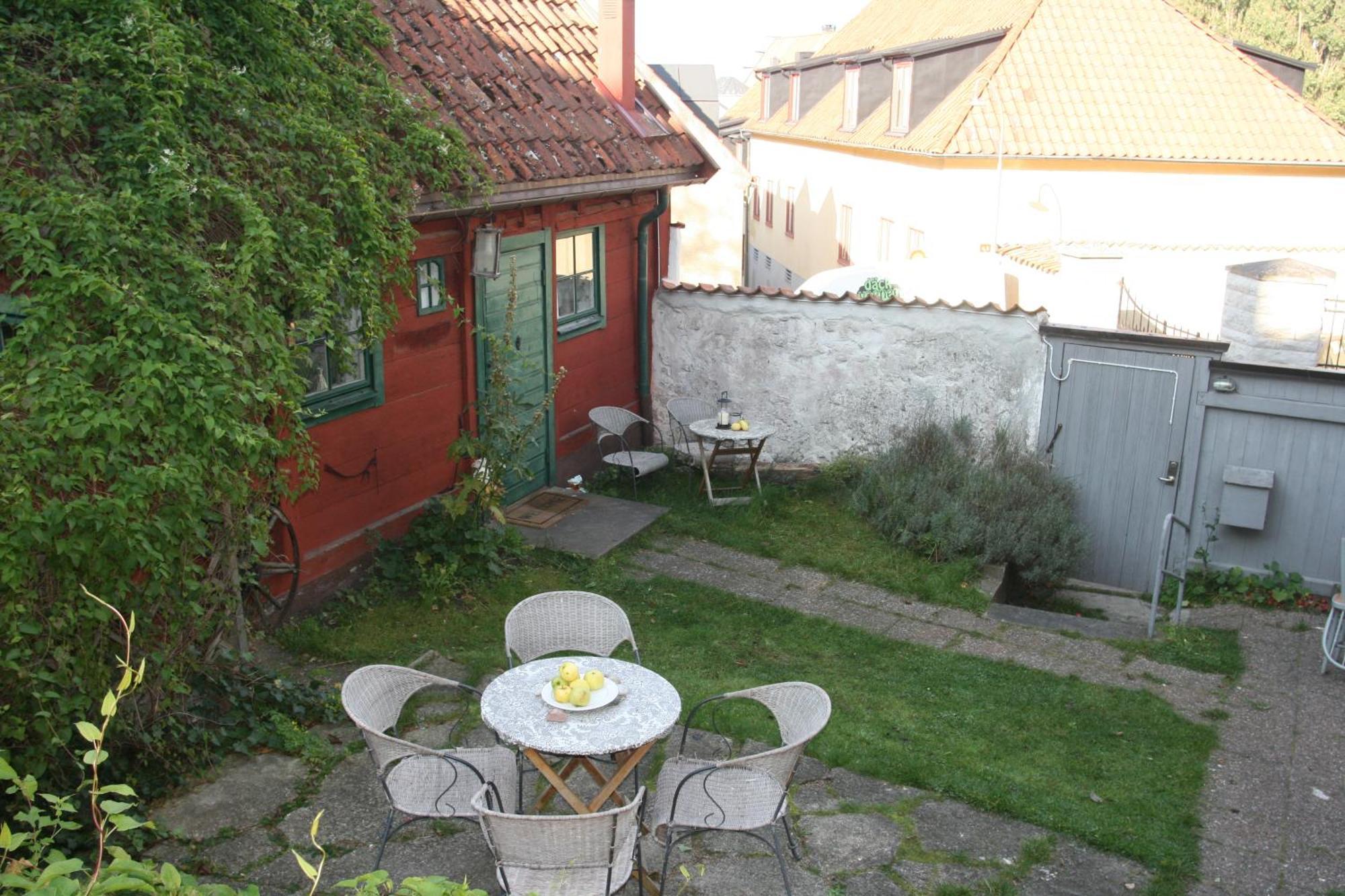 Visby Logi & Vandrarhem Ngoại thất bức ảnh